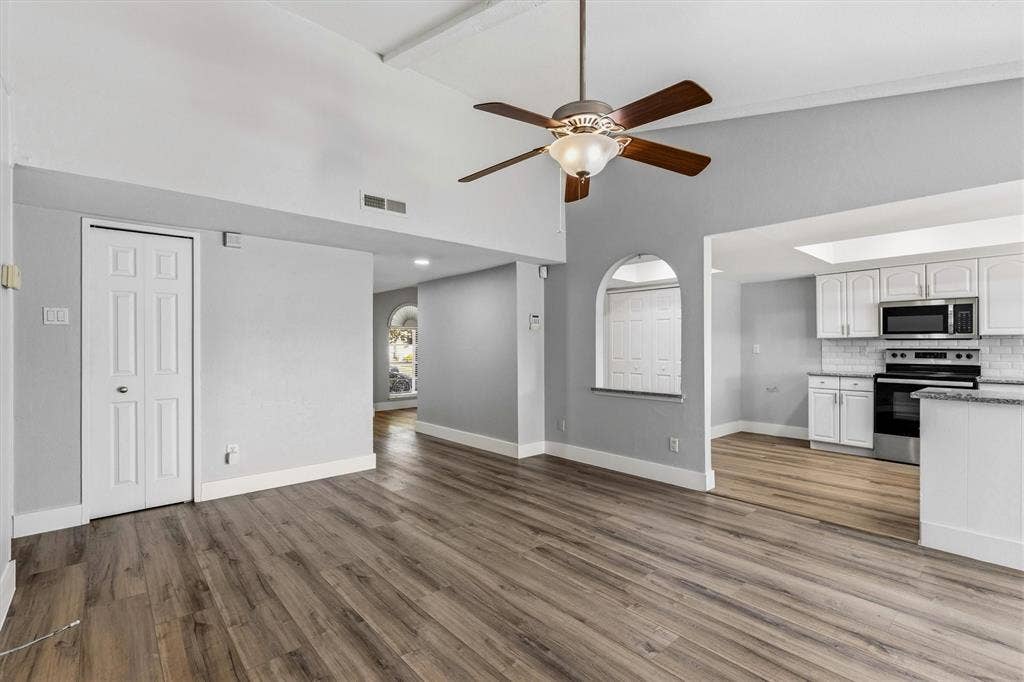 3026 Flagstone Drive, Garland, TX 75044 3026 Flagstone Drive, Garland, TX 75044