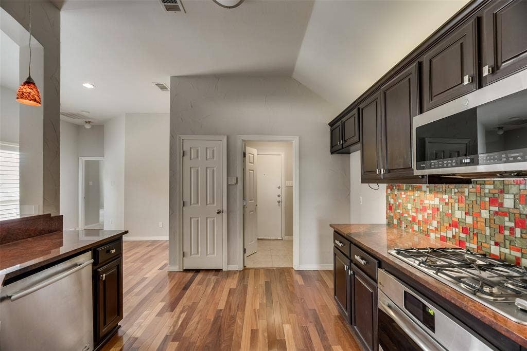 4018 Midrose Trail, Dallas, TX 75287
