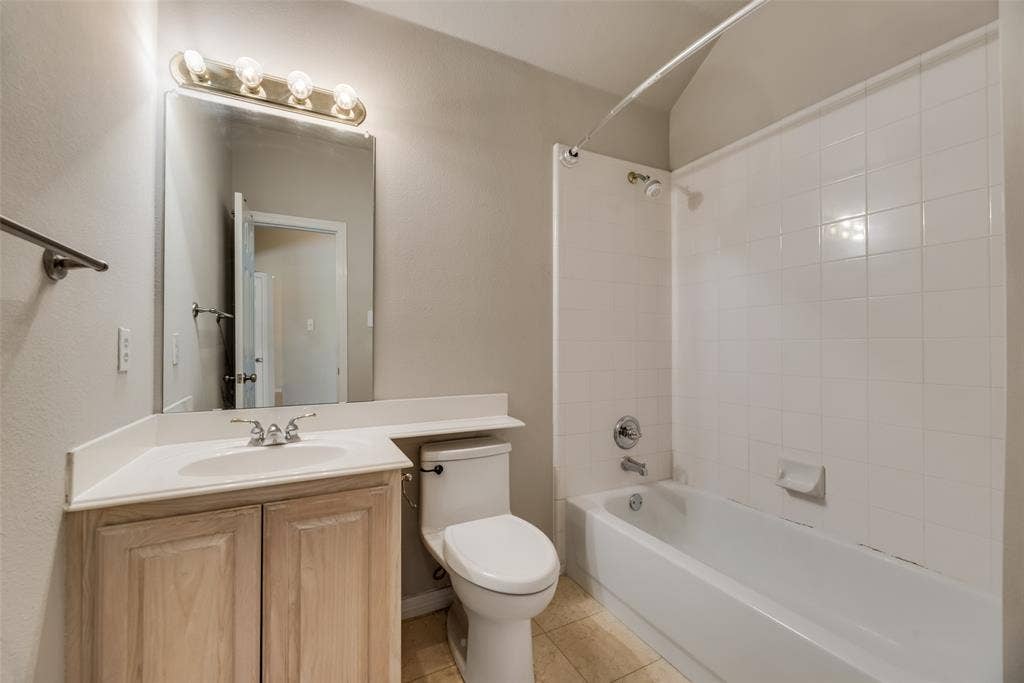 4018 Midrose Trail, Dallas, TX 75287