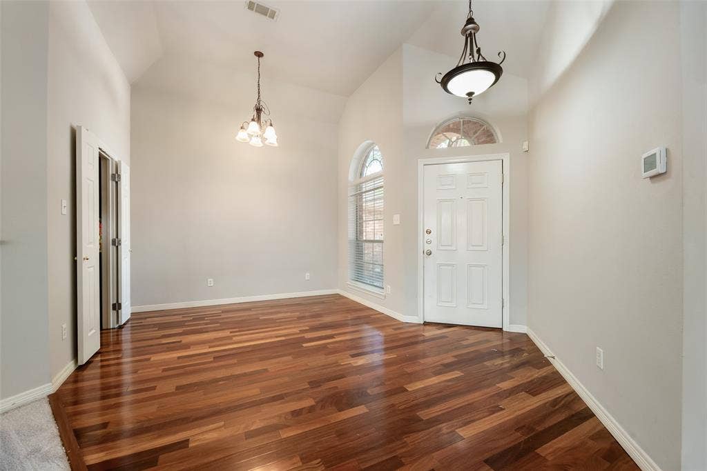 4018 Midrose Trail, Dallas, TX 75287