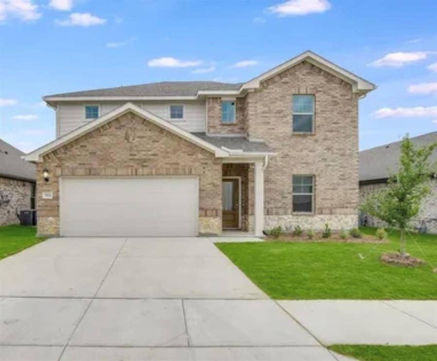 Property photo for 10616 Tonkala Drive, Fort Worth, TX