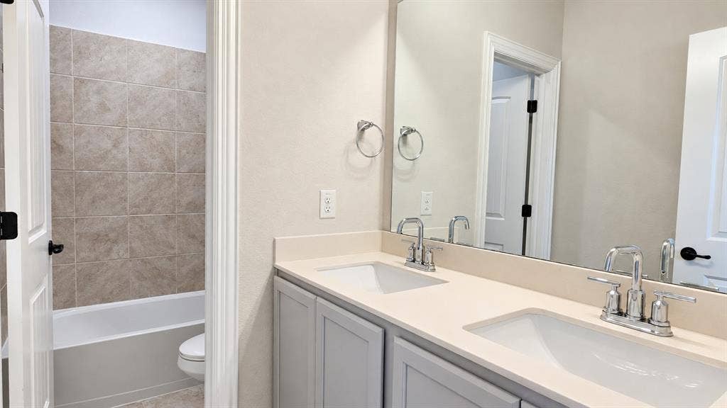 1514 Broadview Drive, Garland, TX 75042 1514 Broadview Drive, Garland, TX 75042