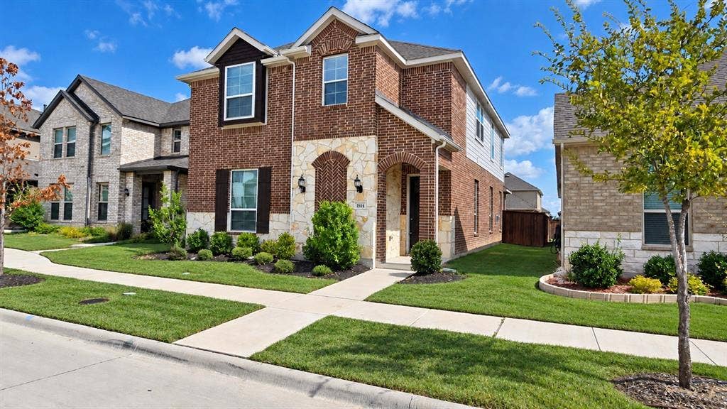 1514 Broadview Drive, Garland, TX 75042 1514 Broadview Drive, Garland, TX 75042