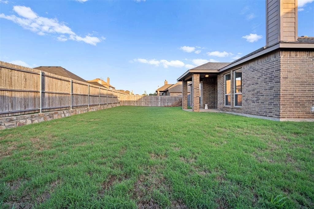 1217 Crest Ridge Drive, Glenn Heights, TX 75154 1217 Crest Ridge Drive, Glenn Heights, TX 75154
