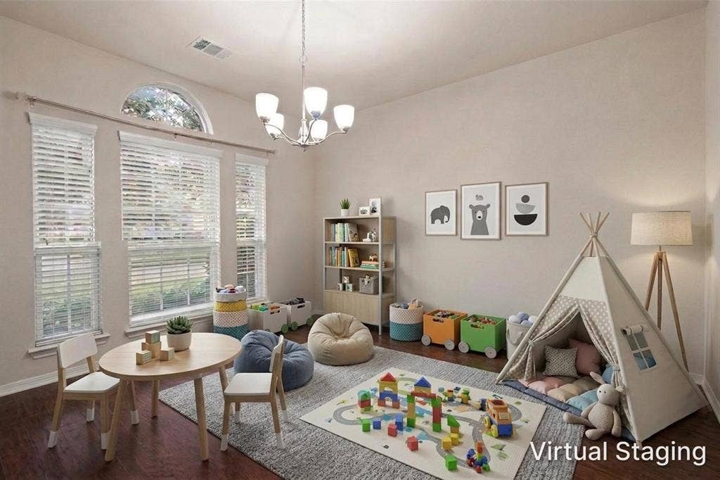 1217 Crest Ridge Drive, Glenn Heights, TX 75154 Flex area - can be a play area
