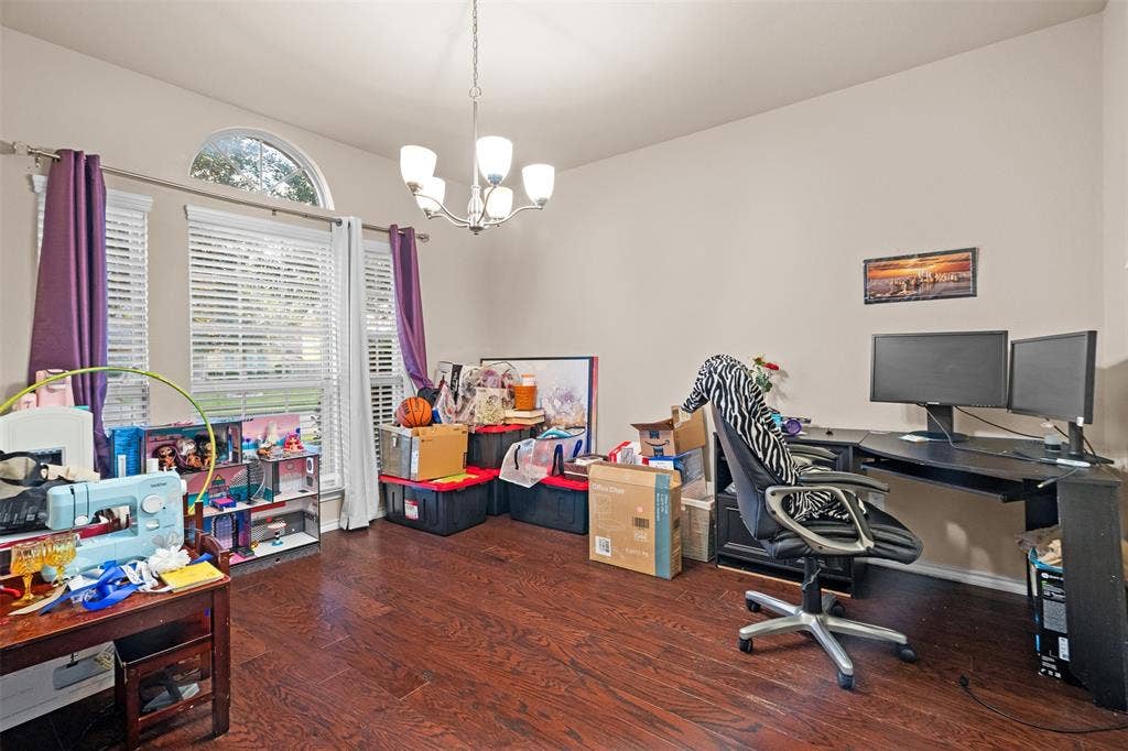 1217 Crest Ridge Drive, Glenn Heights, TX 75154 Flex area