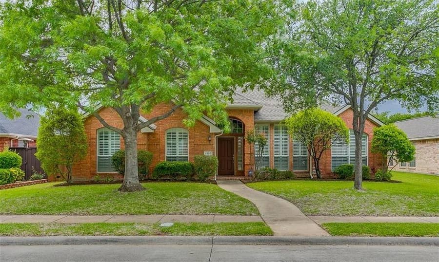 Property photo for 1307 Capstan Drive, Allen, TX