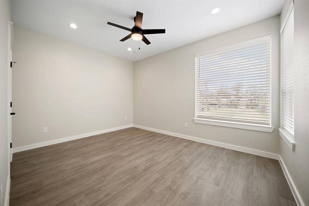 2526 Peabody, Dallas, TX 75215