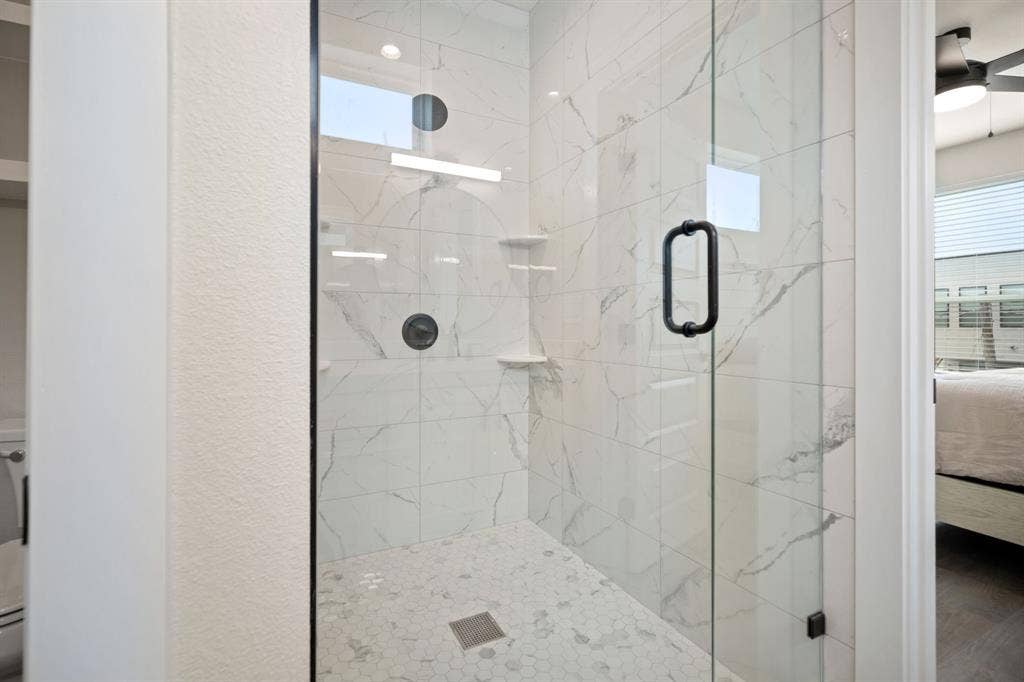 2526 Peabody, Dallas, TX 75215