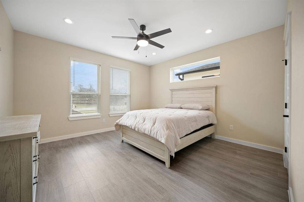 2526 Peabody, Dallas, TX 75215