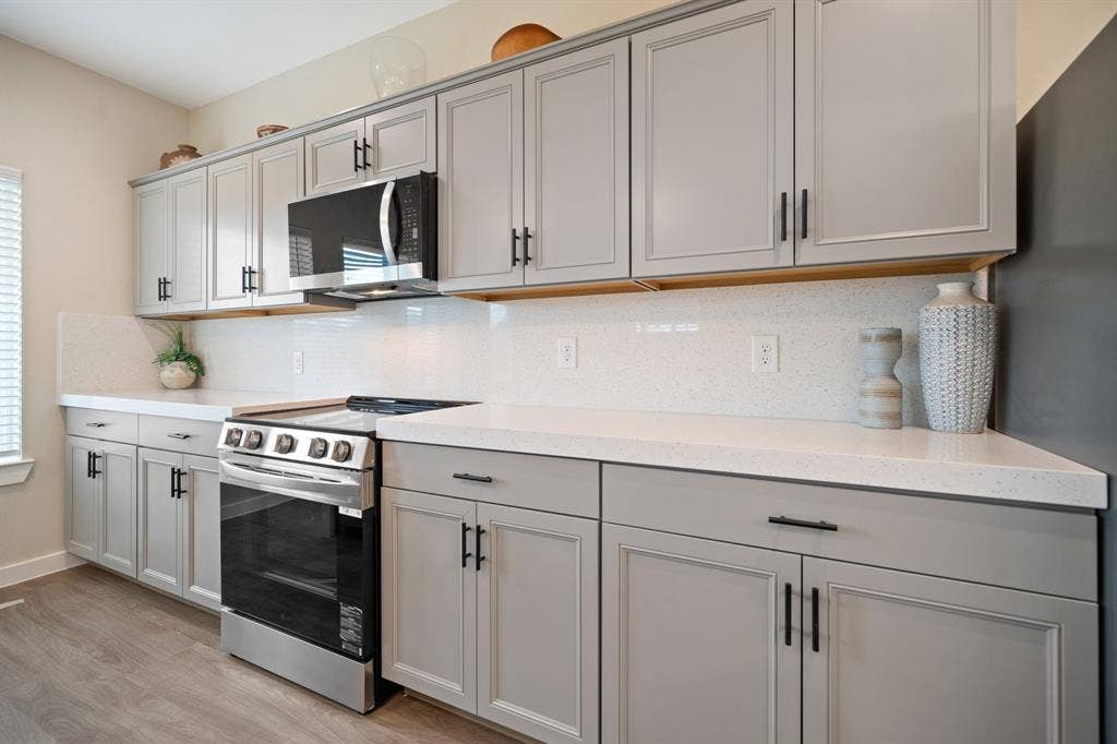 2526 Peabody, Dallas, TX 75215
