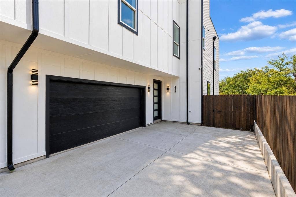 415 N Patton Avenue, Dallas, TX 75203 415 N Patton Avenue, Dallas, TX 75203