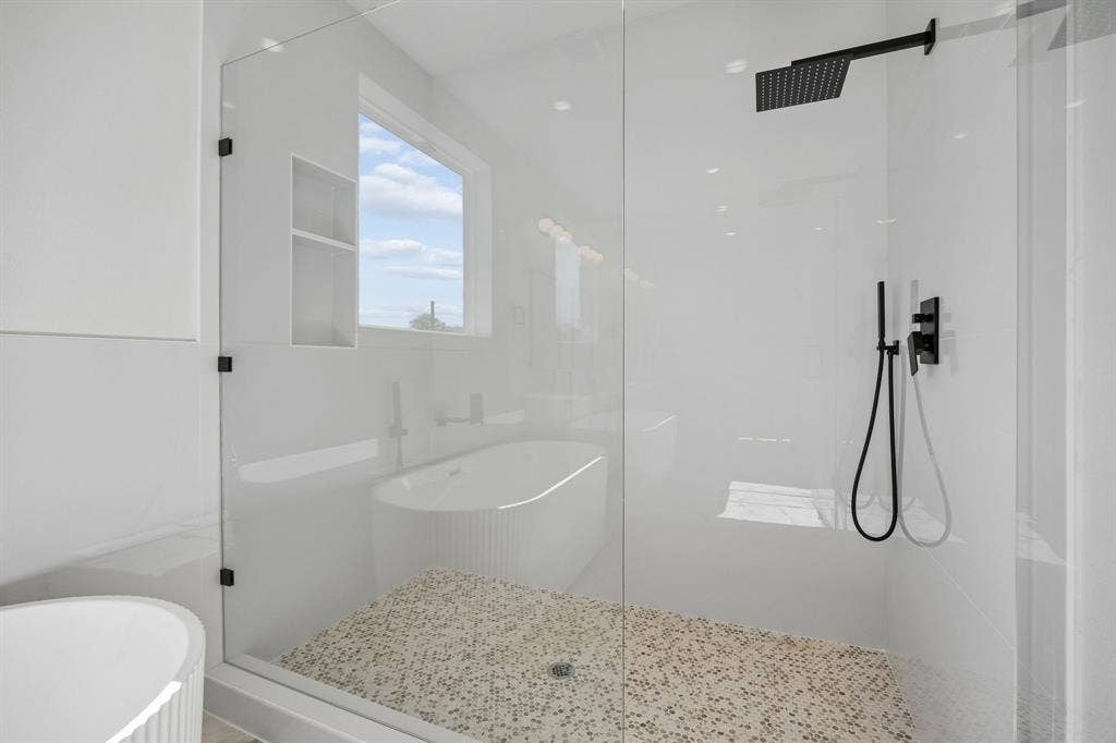415 N Patton Avenue, Dallas, TX 75203 415 N Patton Avenue, Dallas, TX 75203