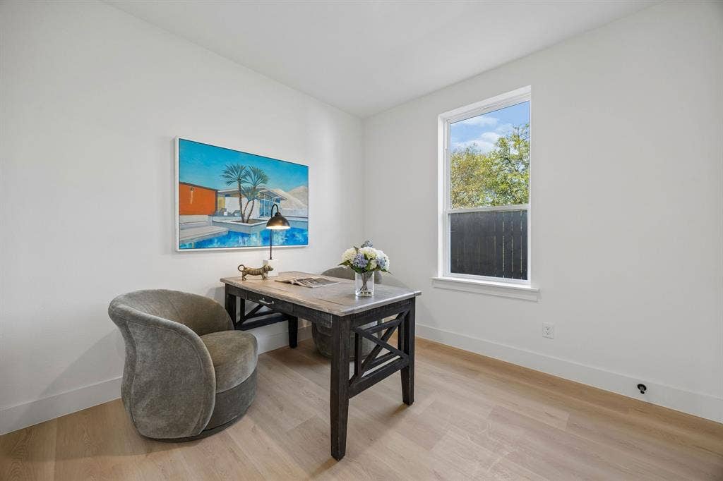 415 N Patton Avenue, Dallas, TX 75203 415 N Patton Avenue, Dallas, TX 75203