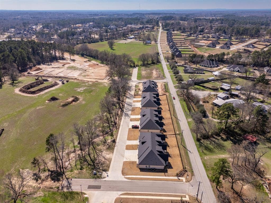 14151 County Road 192, Tyler, TX 75703 14151 County Road 192, Tyler, TX 75703