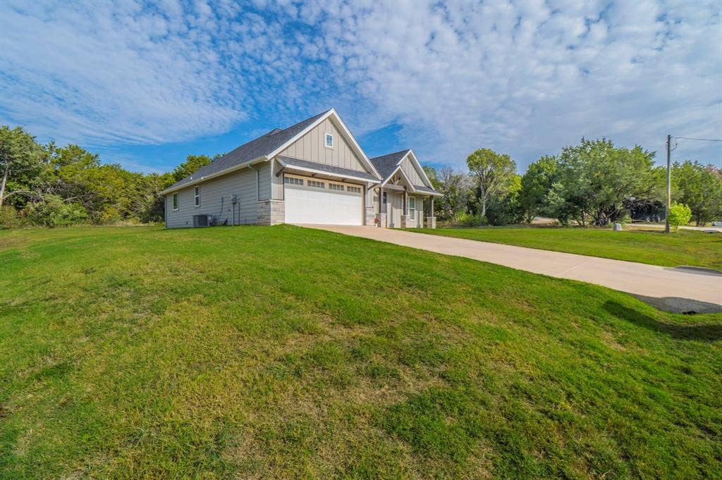 1004 Mojave Trail, Granbury, TX 76048 1004 Mojave Trail, Granbury, TX 76048