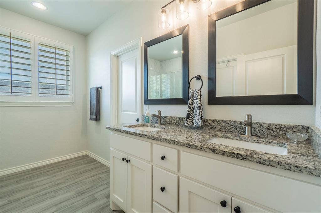 1004 Mojave Trail, Granbury, TX 76048 1004 Mojave Trail, Granbury, TX 76048