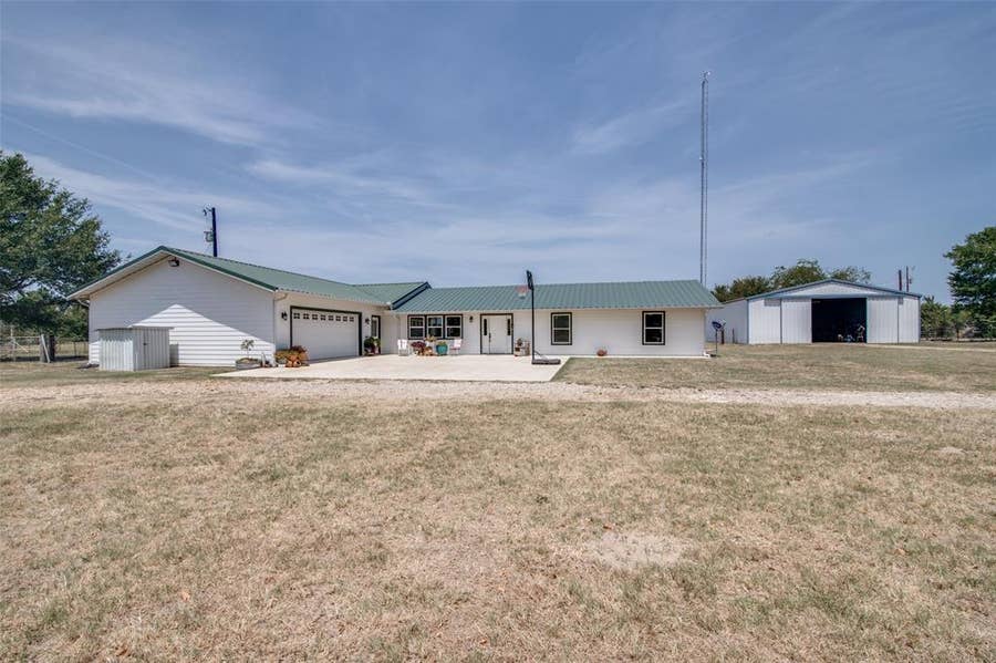Property photo for 200 Vz County Road 2403, Canton, TX