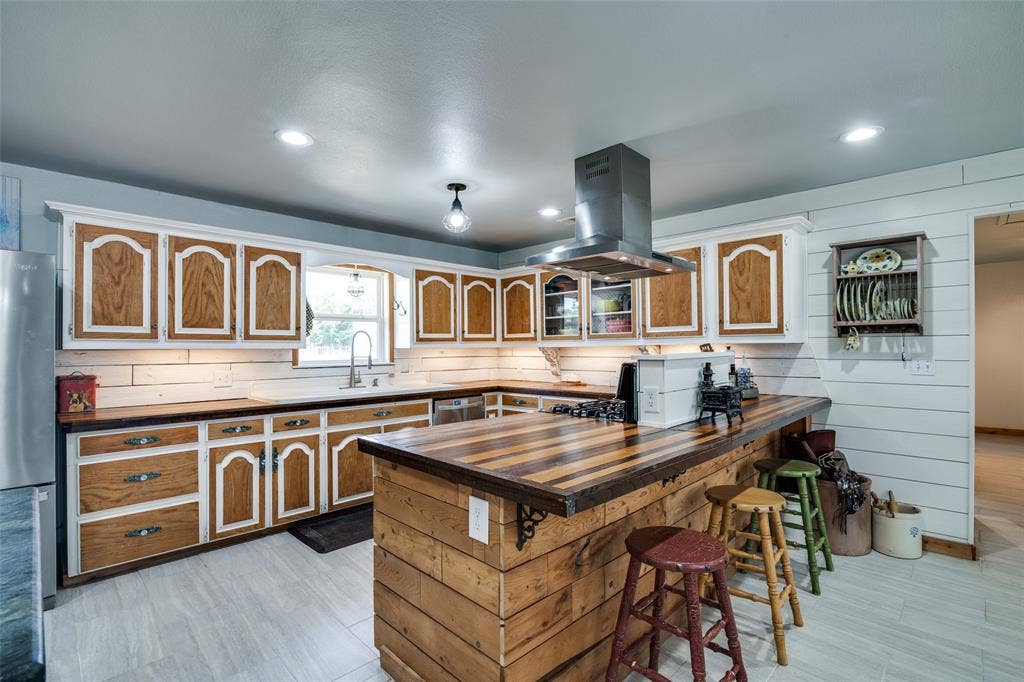 200 Vz County Road 2403, Canton, TX 75103 200 Vz County Road 2403, Canton, TX 75103
