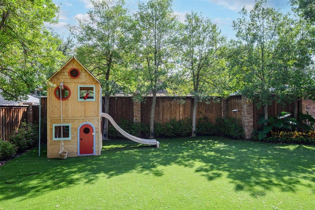 4651 Beverly Drive, Highland Park, TX 75209 4651 Beverly Drive, Highland Park, TX 75209