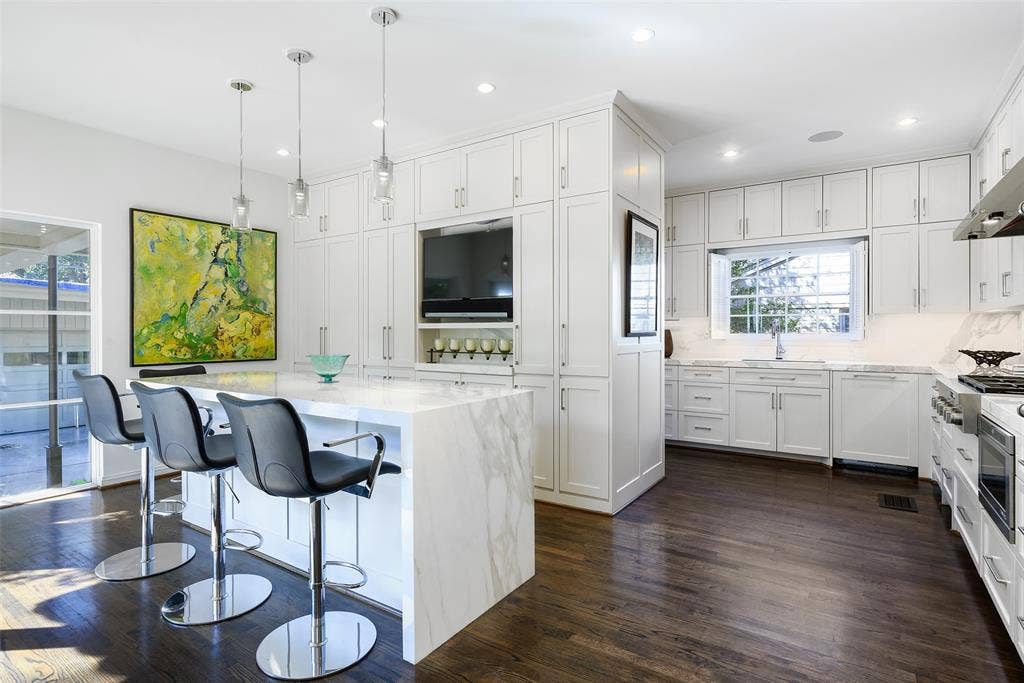 4651 Beverly Drive, Highland Park, TX 75209 4651 Beverly Drive, Highland Park, TX 75209