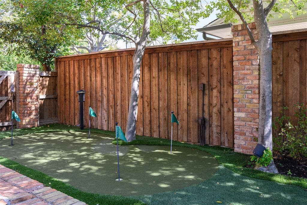 4651 Beverly Drive, Highland Park, TX 75209 4651 Beverly Drive, Highland Park, TX 75209