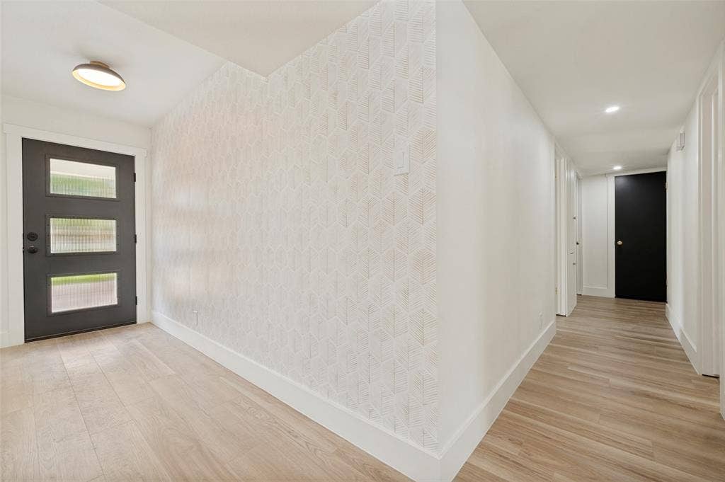 3323 High Brook Drive, Dallas, TX 75234 3323 High Brook Drive, Dallas, TX 75234