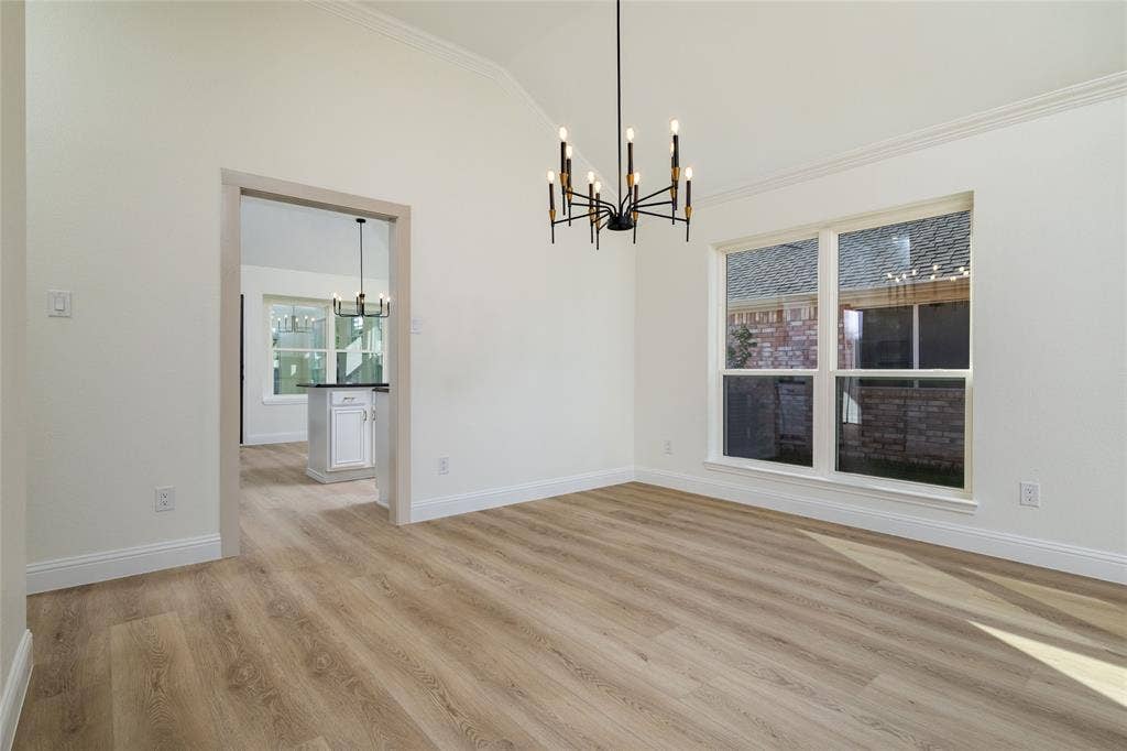 2048 Bay View Drive, Irving, TX 75060 2048 Bay View Drive, Irving, TX 75060