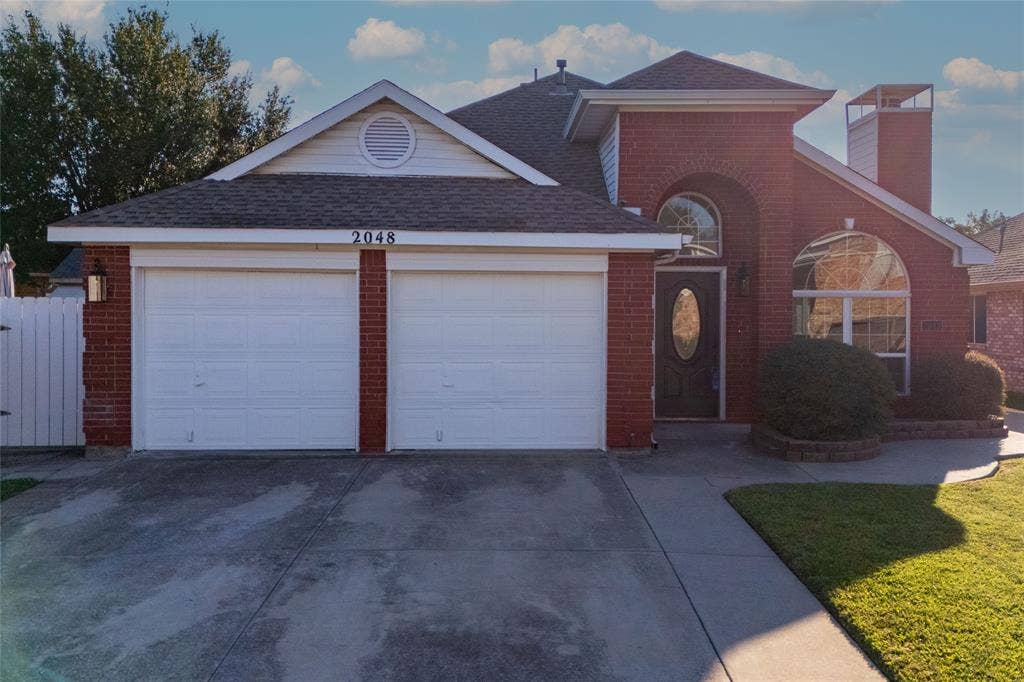 2048 Bay View Drive, Irving, TX 75060 2048 Bay View Drive, Irving, TX 75060