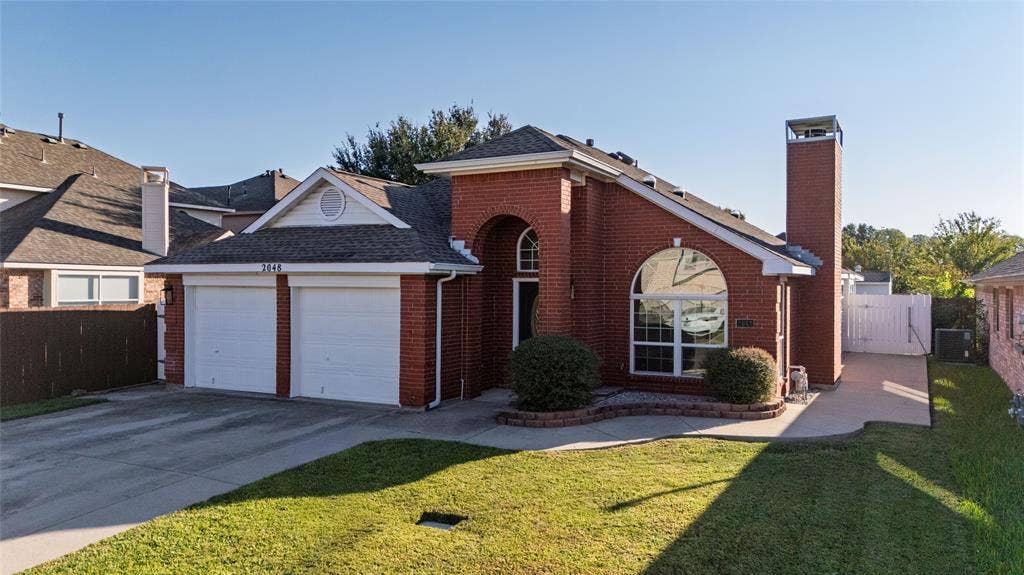 2048 Bay View Drive, Irving, TX 75060 2048 Bay View Drive, Irving, TX 75060