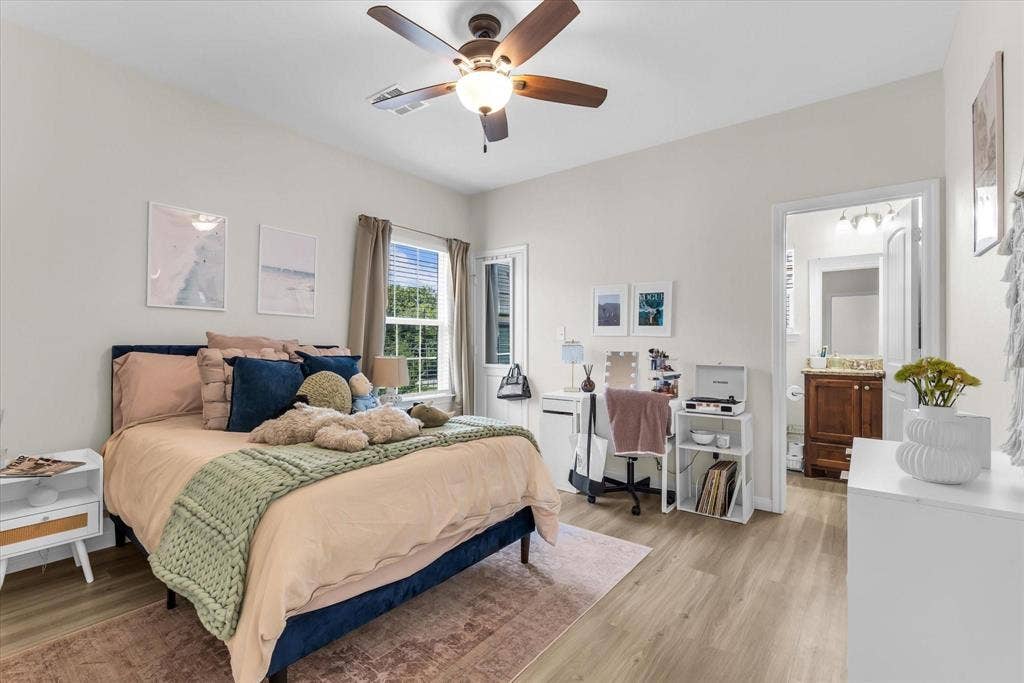 2225 S 2nd Street, Waco, TX 76706 2225 S 2nd Street, Waco, TX 76706