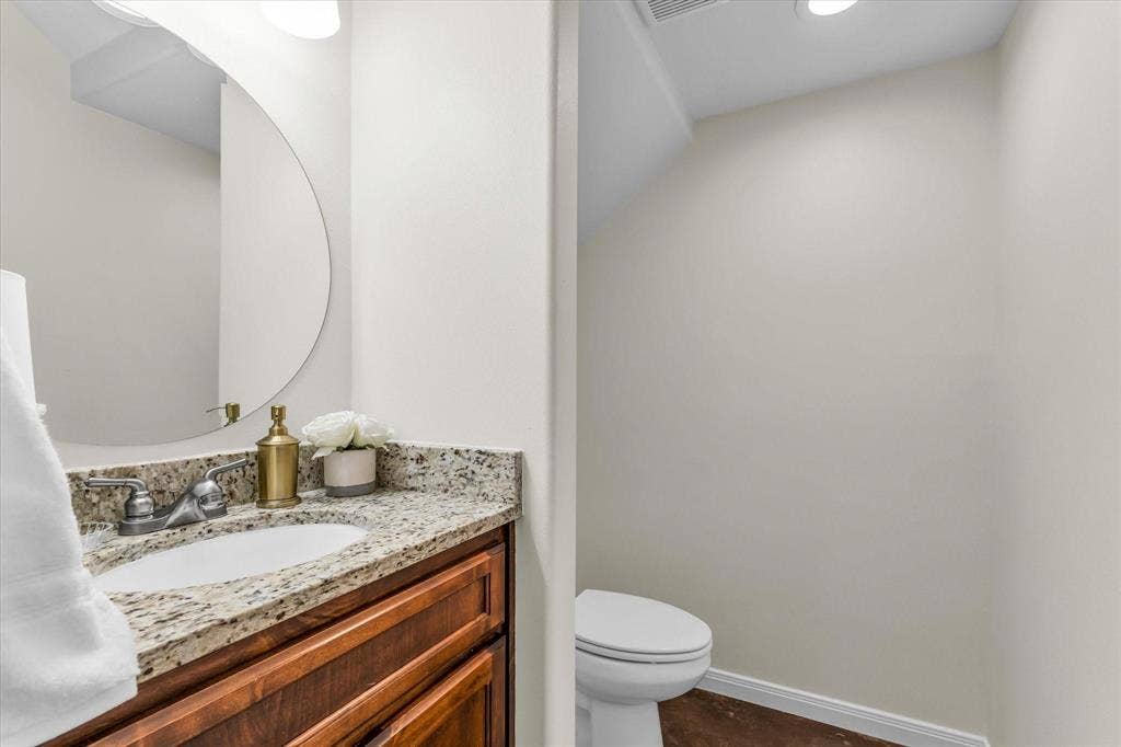 2225 S 2nd Street, Waco, TX 76706 2225 S 2nd Street, Waco, TX 76706