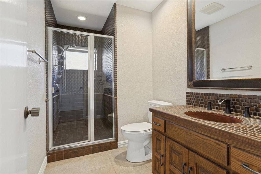 5221 Old Shepard Place, Plano, TX 75093 5221 Old Shepard Place, Plano, TX 75093