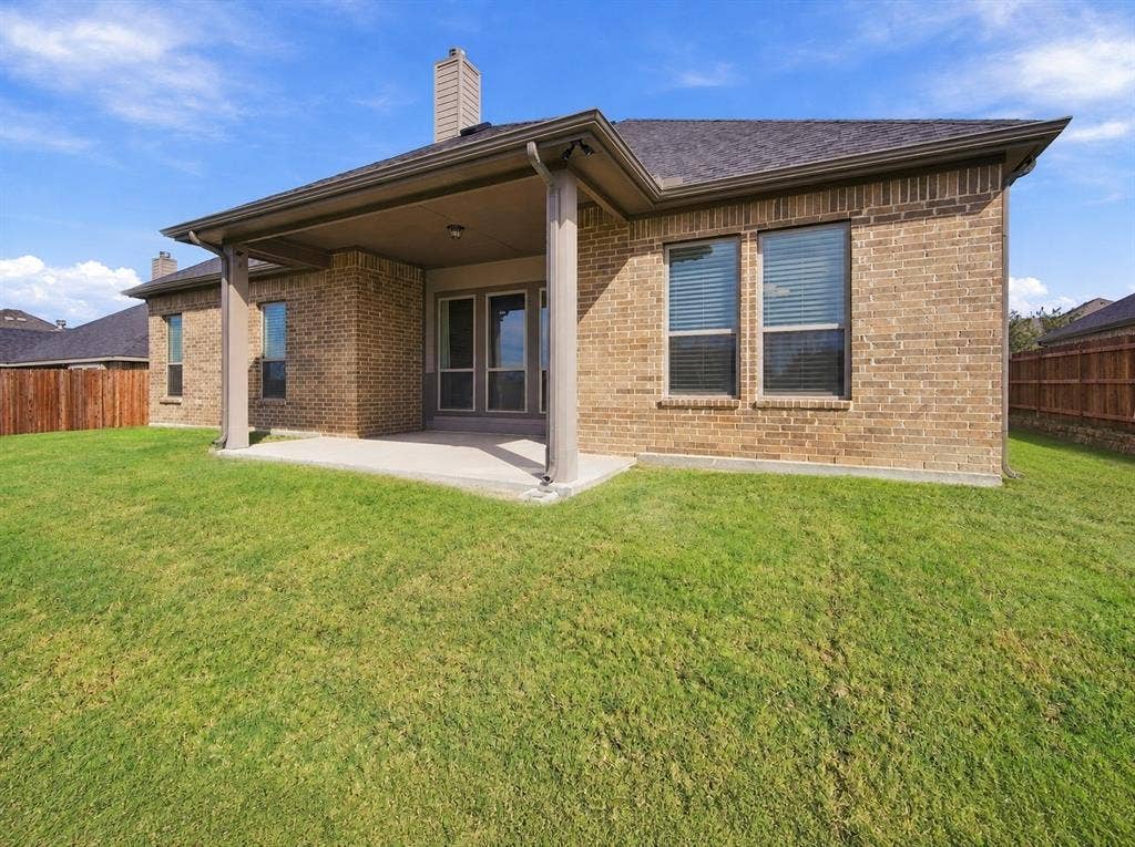 4417 Biscayne Drive, Midlothian, TX 76065 4417 Biscayne Drive, Midlothian, TX 76065