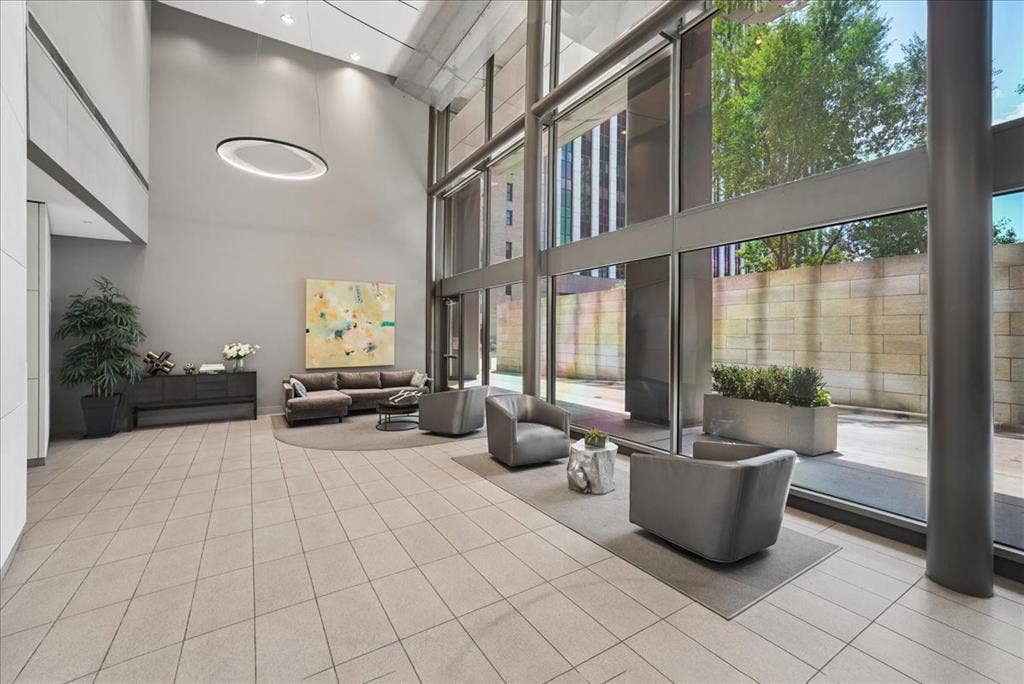 1200 MAIN Street, #2108, Dallas, TX 75202