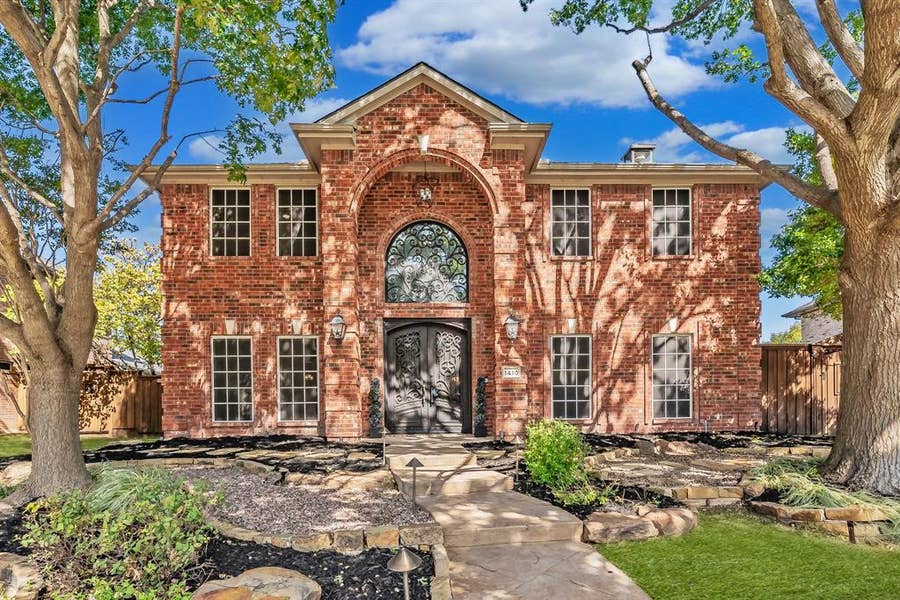 Property photo for 1410 Macrae Court, Allen, TX