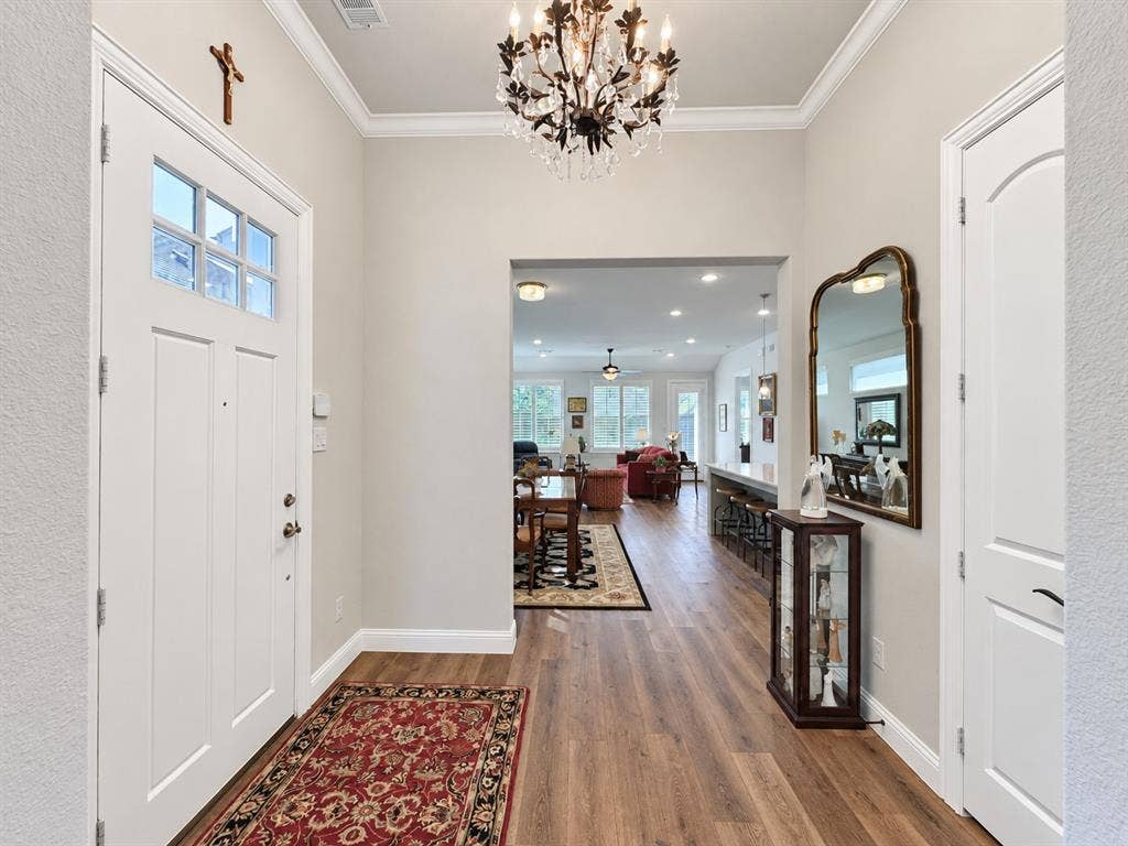 3917 Dubois Drive, Plano, TX 75093 3917 Dubois Drive, Plano, TX 75093