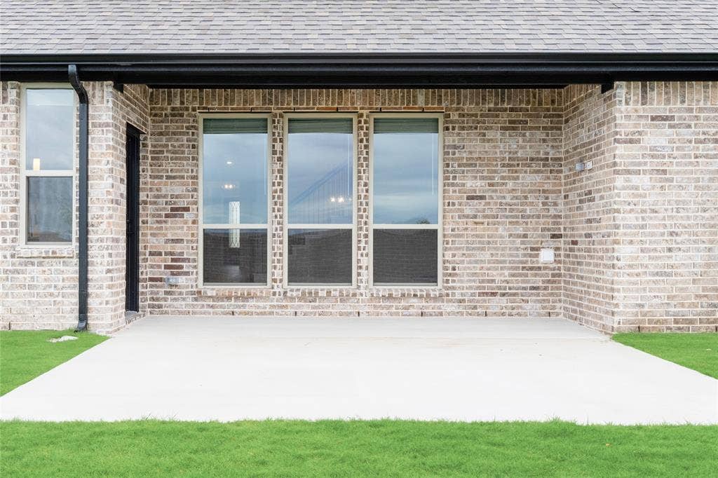 3842 Foot Hills Drive, Midlothian, TX 76065 3842 Foot Hills Drive, Midlothian, TX 76065