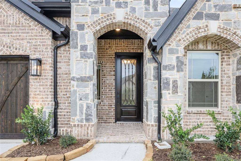 3842 Foot Hills Drive, Midlothian, TX 76065 3842 Foot Hills Drive, Midlothian, TX 76065