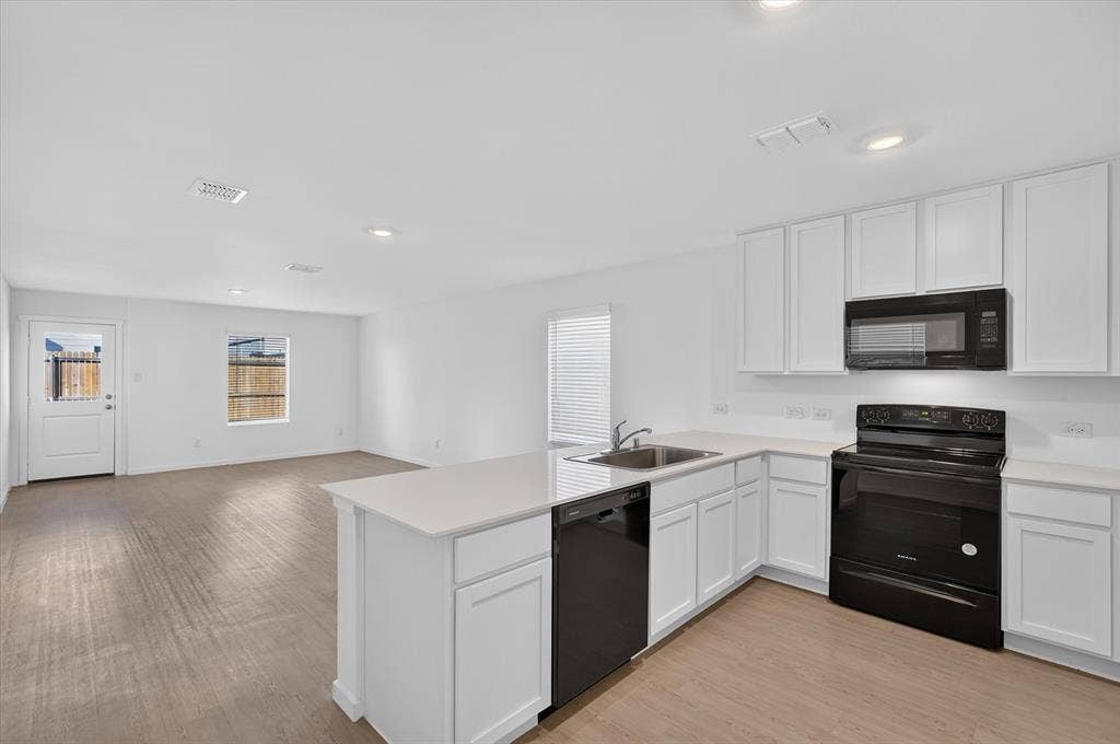 924 Sandhill Crane Lane, Princeton, TX 75407 924 Sandhill Crane Lane, Princeton, TX 75407