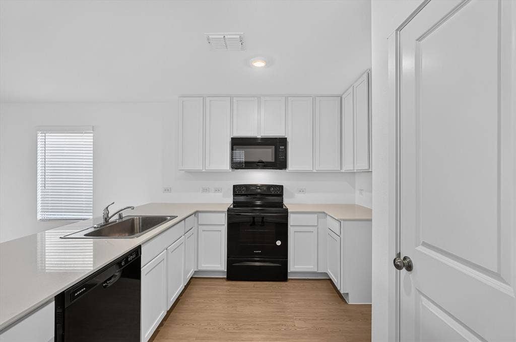 924 Sandhill Crane Lane, Princeton, TX 75407 924 Sandhill Crane Lane, Princeton, TX 75407