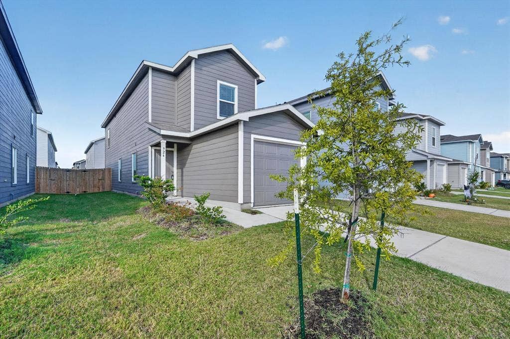 924 Sandhill Crane Lane, Princeton, TX 75407 924 Sandhill Crane Lane, Princeton, TX 75407