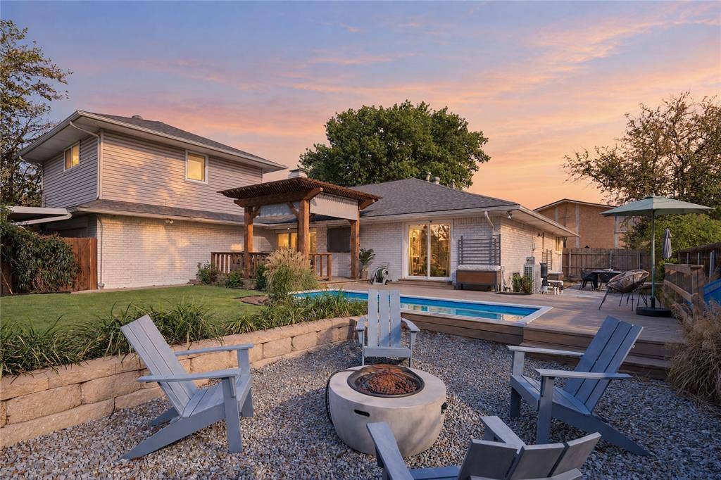 6112 E Lovers Lane, Dallas, TX 75214 6112 E Lovers Lane, Dallas, TX 75214