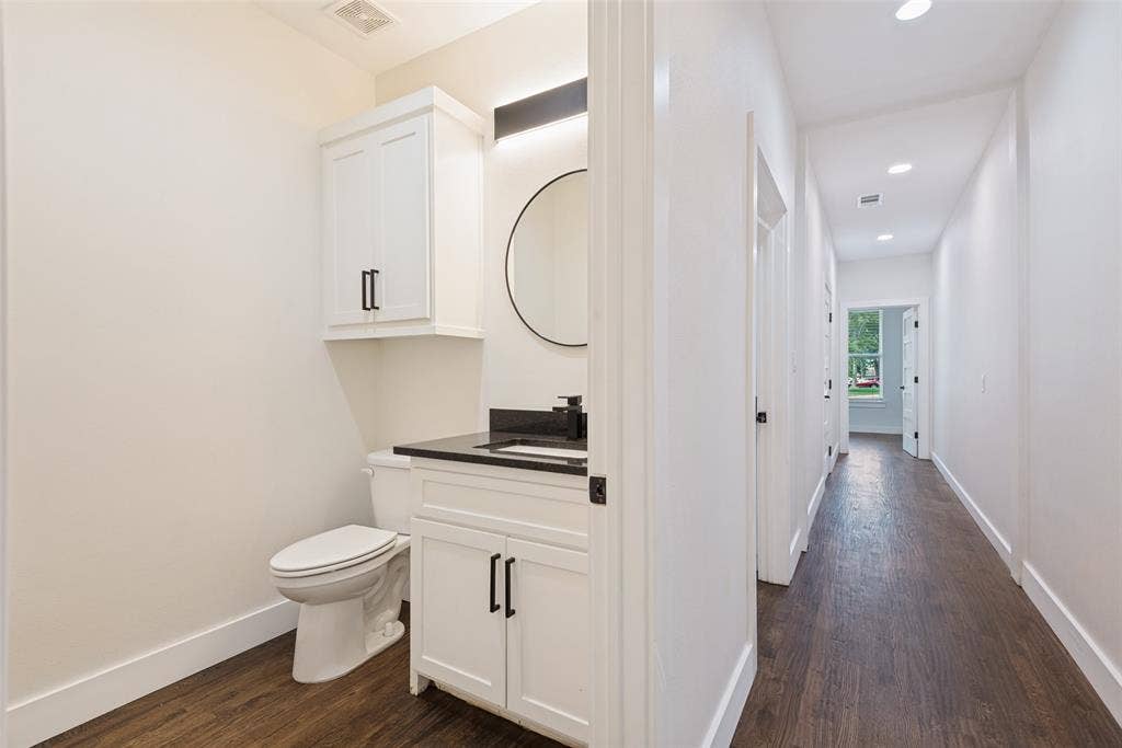 2 Deer Run Circle, Star Harbor, TX 75148