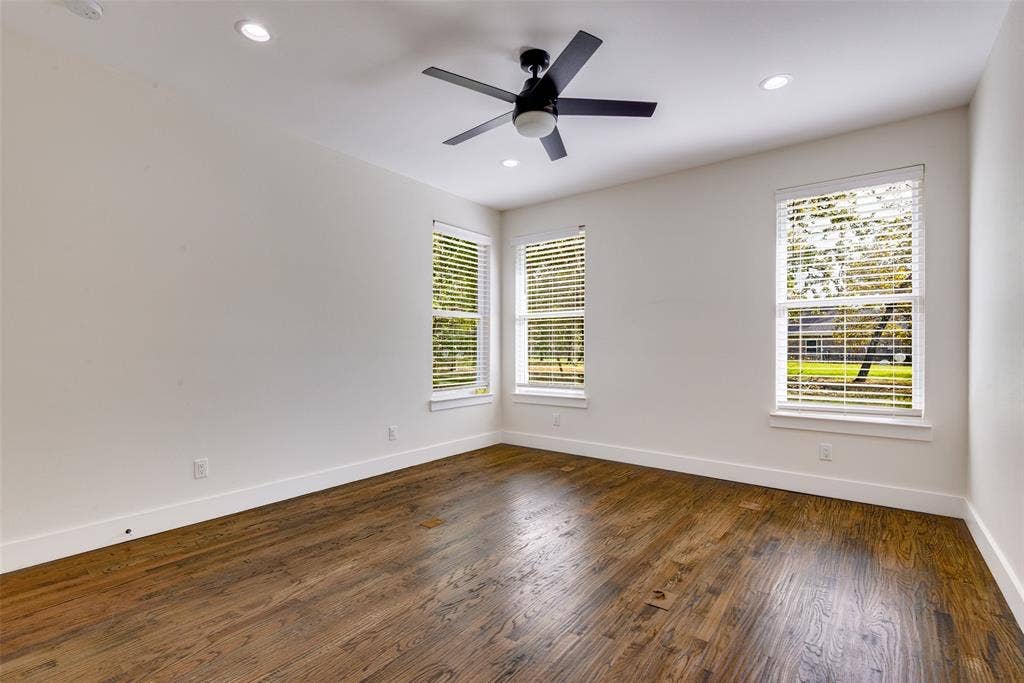 2 Deer Run Circle, Star Harbor, TX 75148