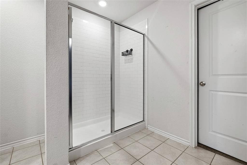 2204 Nightgrove Circle, Crandall, TX 75114