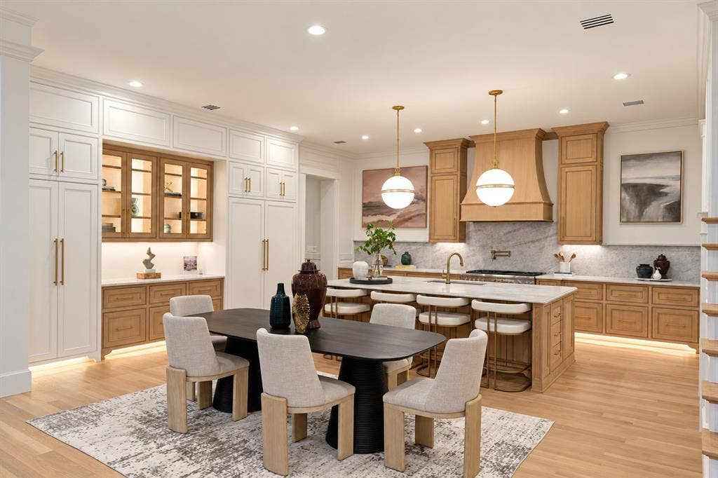 6304 Del Norte Lane, Dallas, TX 75225 6304 Del Norte Lane, Dallas, TX 75225
