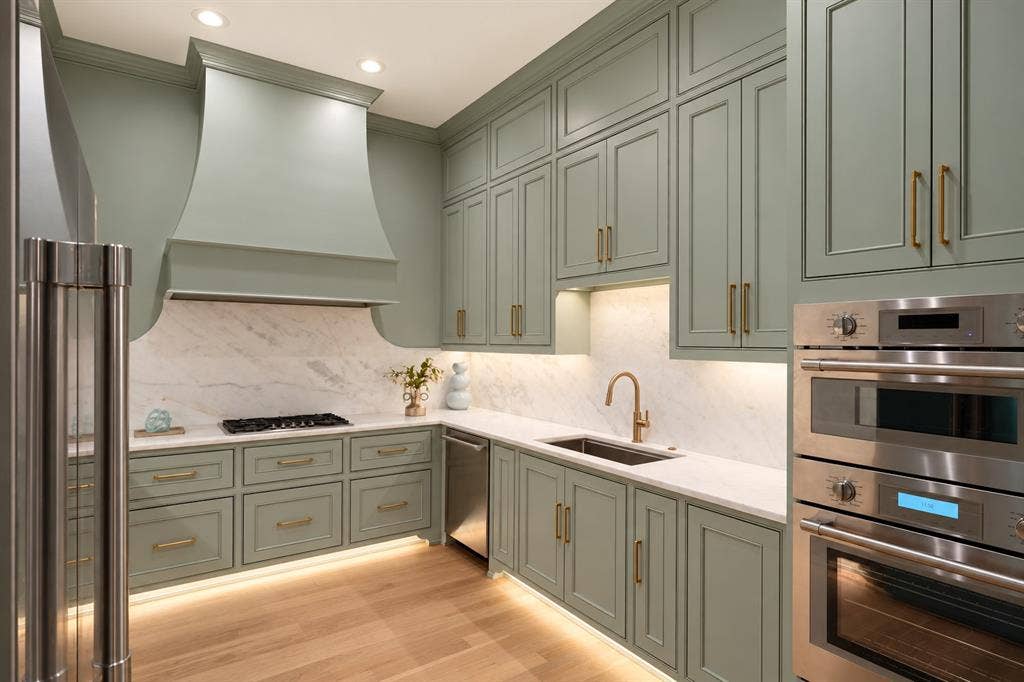 6304 Del Norte Lane, Dallas, TX 75225 Second Kitchen