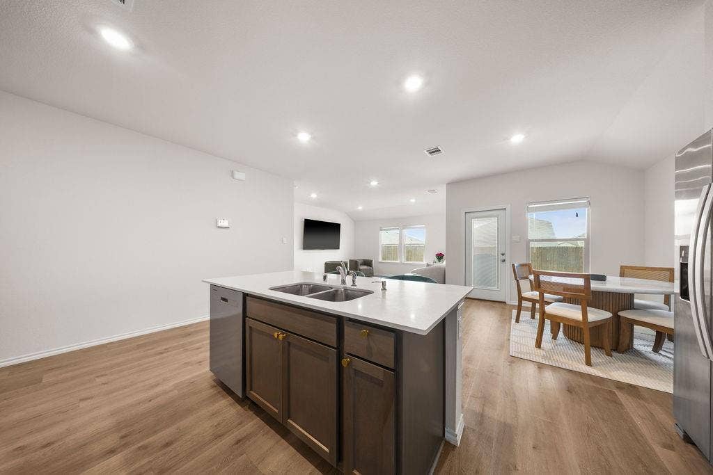 2606 Rockridge Drive, Crandall, TX 75114 2606 Rockridge Drive, Crandall, TX 75114