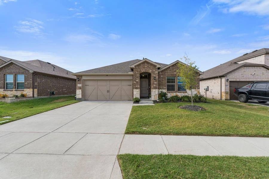 Property photo for 2606 Rockridge Drive, Crandall, TX